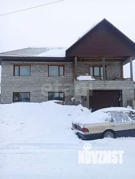 Дом 180м&sup2;, 2-этажный, участок 8 сот.  