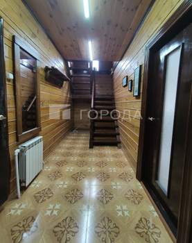 Дом 230м², 2-этажный, участок 12 сот.  