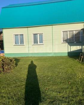 Дача 1400м², 2-этажный, участок 8 сот.  