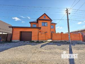 Коттедж 473м&sup2;, 3-этажный, участок 6 сот.  