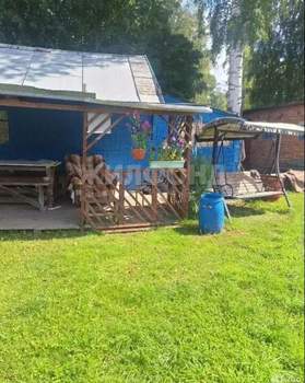 Дом 20м&sup2;, 2-этажный, участок 12 сот.  