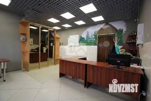 Дом 200м&sup2;, 3-этажный, участок 4 сот.  