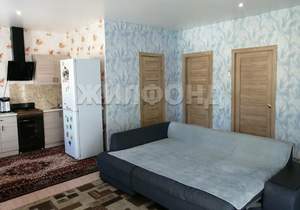 Дом 60м&sup2;, 2-этажный, участок 5 сот.  