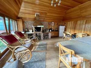 Дом 250м², 2-этажный, участок 9 сот.  