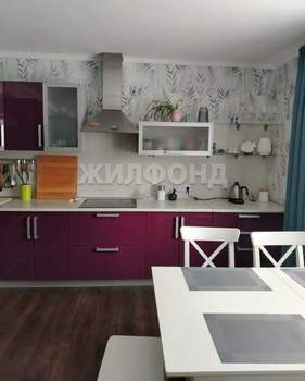 Дом 159м&sup2;, 2-этажный, участок 8 сот.  