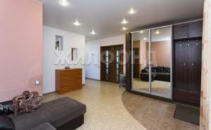 Дом 180м², 2-этажный, участок 6 сот.  