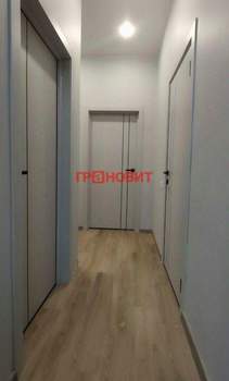 Дом 180м&sup2;, 3-этажный, участок 6 сот.  