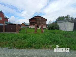 Коттедж 350м², 3-этажный, участок 6 сот.  