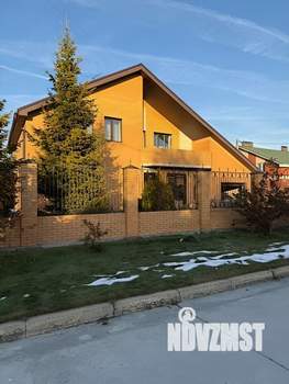 Дом 250м², 2-этажный, участок 9 сот.  