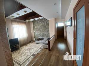 Дом 380м&sup2;, 2-этажный, участок 13 сот.  