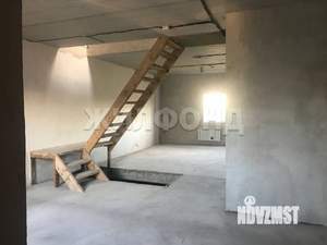 Коттедж 172м&sup2;, 2-этажный, участок 4 сот.  