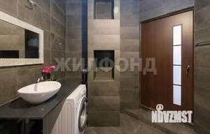 Дом 278м&sup2;, 3-этажный, участок 6 сот.  