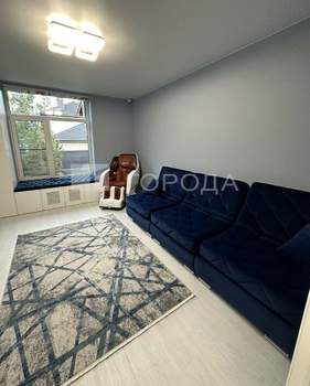 Дом 220м², 2-этажный, участок 11 сот.  