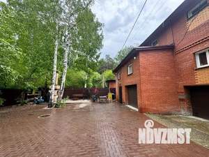 Таунхаус 240м², 2-этажный, участок 6 сот.  