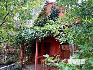 Дом 60м&sup2;, 2-этажный, участок 6 сот.  