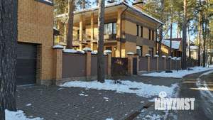 Коттедж 250м², 3-этажный, участок 14 сот.  