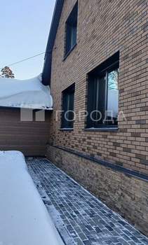 Дом 205м&sup2;, 2-этажный, участок 11 сот.  