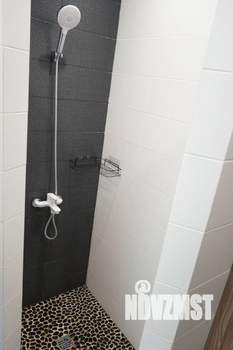 Коттедж 250м², 3-этажный, участок 4 сот.  