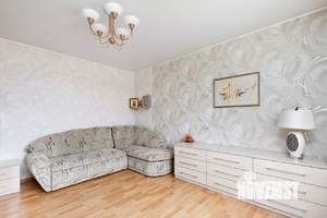 Коттедж 240м², 3-этажный, участок 8 сот.  