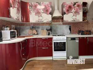 Дом 160м², 2-этажный, участок 10 сот.  
