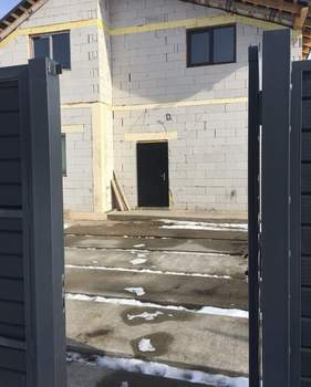 Дом 150м², 2-этажный, участок 8 сот.  