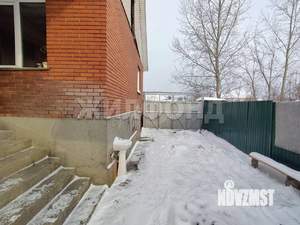 Дом 82м&sup2;, 2-этажный, участок 3 сот.  