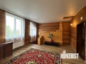 Коттедж 196м², 2-этажный, участок 7 сот.  
