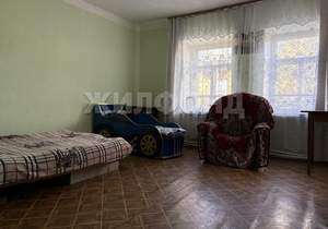 Дом 40м², 2-этажный, участок 4 сот.  