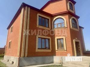 Коттедж 438м², 3-этажный, участок 10 сот.  