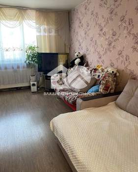 Дом 204м², 2-этажный, участок 6 сот.  