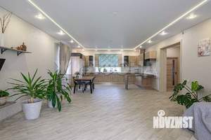 Коттедж 253м&sup2;, 2-этажный, участок 8 сот.  