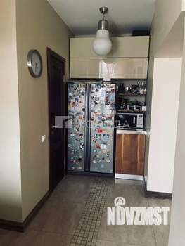 Дом 275м², 3-этажный, участок 5 сот.  