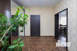 Коттедж 168м², 2-этажный, участок 8 сот.  