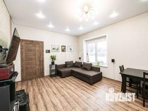 Дом 188м&sup2;, 2-этажный, участок 8 сот.  