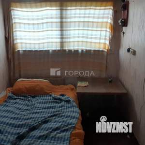 Дом 25м², 2-этажный, участок 6 сот.  