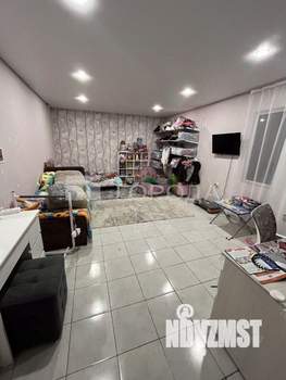 Дом 265м&sup2;, 1-этажный, участок 7 сот.  