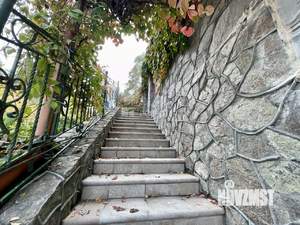 Дом 250м², 2-этажный, участок 9 сот.  