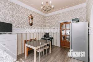 Дом 394м², 2-этажный, участок 9 сот.  