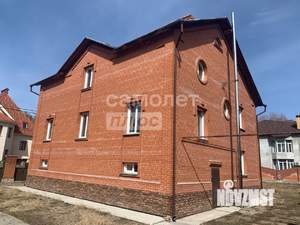 Коттедж 350м², 3-этажный, участок 15 сот.  