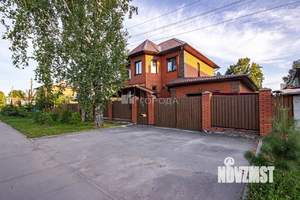 Дом 240м², 2-этажный, участок 6 сот.  