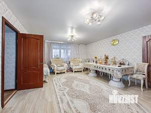 Дом 230м², 2-этажный, участок 5 сот.  