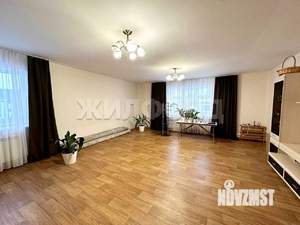 Дом 320м², 2-этажный, участок 8 сот.  