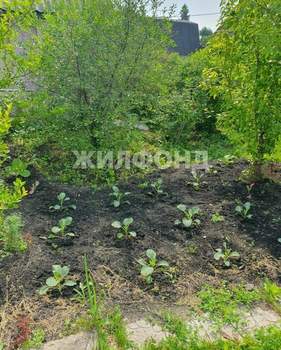 Дом 18м², 2-этажный, участок 7 сот.  