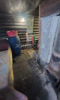 Дом 38м&sup2;, 2-этажный, участок 6 сот.  