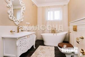 Таунхаус 220м², 3-этажный, участок 1 сот.  