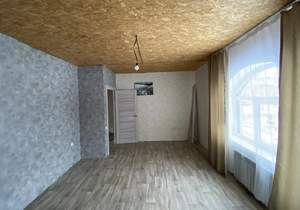 Дом 189м&sup2;, 3-этажный, участок 5 сот.  