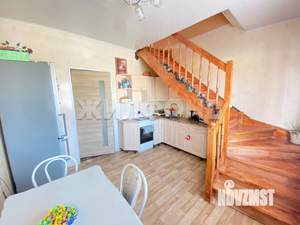 Коттедж 247м&sup2;, 2-этажный, участок 7 сот.  