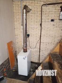 Дом 100м&sup2;, 2-этажный, участок 5 сот.  