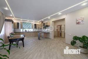 Коттедж 253м&sup2;, 2-этажный, участок 8 сот.  