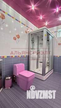 Коттедж 374м², 3-этажный, участок 6 сот.  